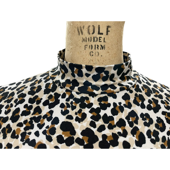 Olivia Rae Womens Mock Neck Shirt Tan Leopard Print Long Sleeve Stretch L - Picture 2 of 8